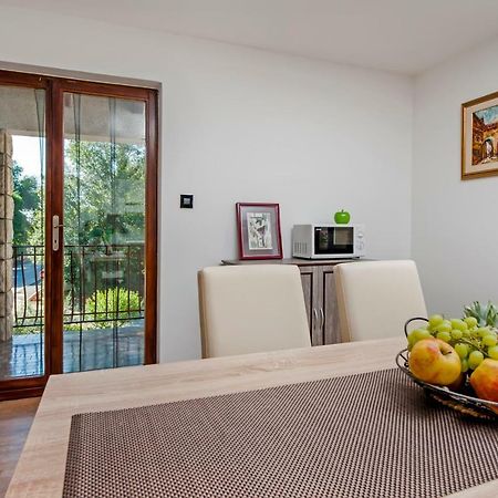 Apartment Nika Rovinj Eksteriør billede