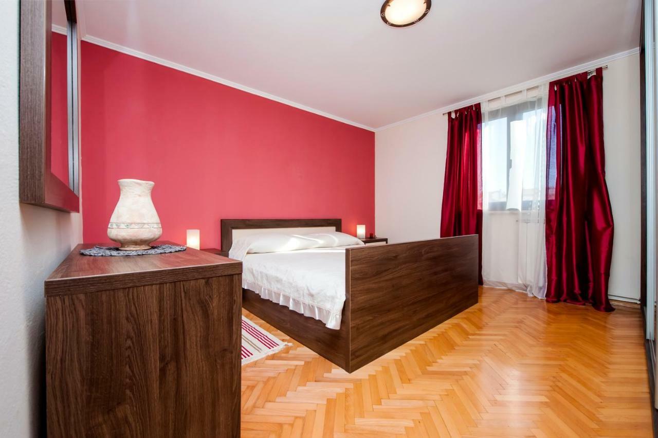 Apartment Nika Rovinj Eksteriør billede