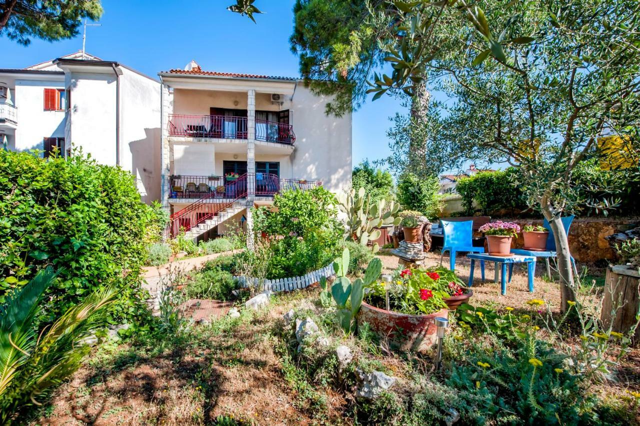 Apartment Nika Rovinj Eksteriør billede